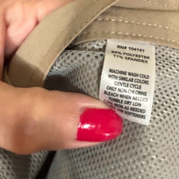 Field & Stream Tan Polyester Nylon Convertible Fishing Pants Shorts Size Large - Picture 2 of 2